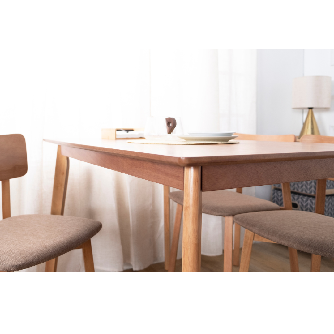 Yumiko Wooden Dining Set (1+4)