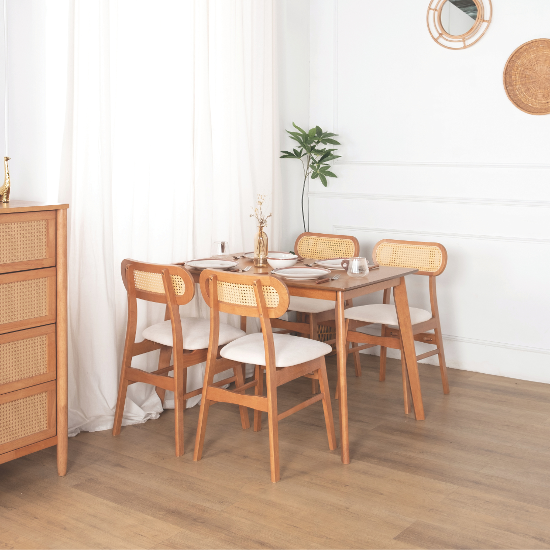 Yumiko II Wooden Dining Set (1+4)