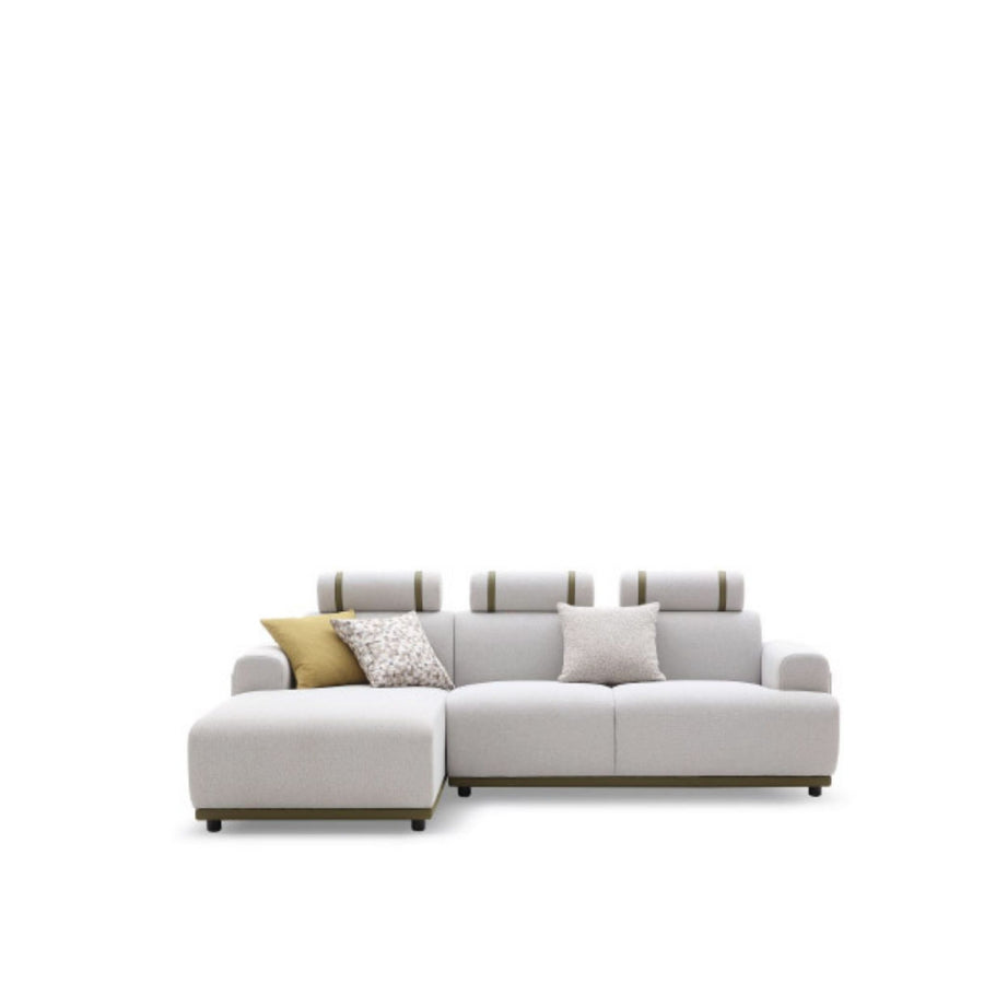 Orilla Fabric Sectional Sofa