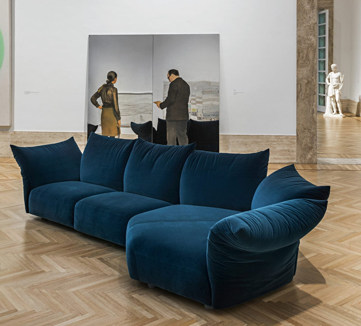 Eraldo Velvet Sectional Sofa